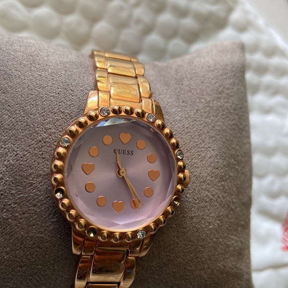 New GUESS U0907L3 Rose Gold Watch - Picture 5 of 5
